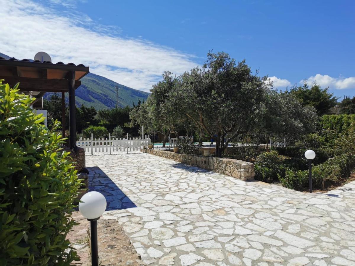 Villa Hibiscus Castellammare del Golfo Exterior foto